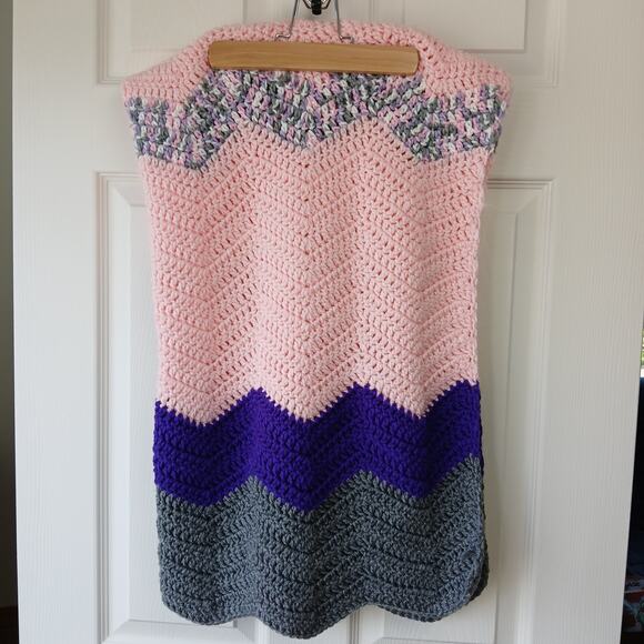 Handmade Small Crochet Afghan Throw ~85" x 65" / 7 ft x 5.5 ft baby blanket - Picture 2 of 5